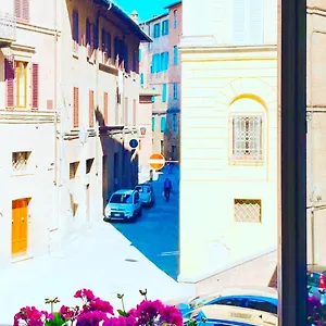 Alojamento de Acomodação e Pequeno-almoço Le Di Livia, Siena