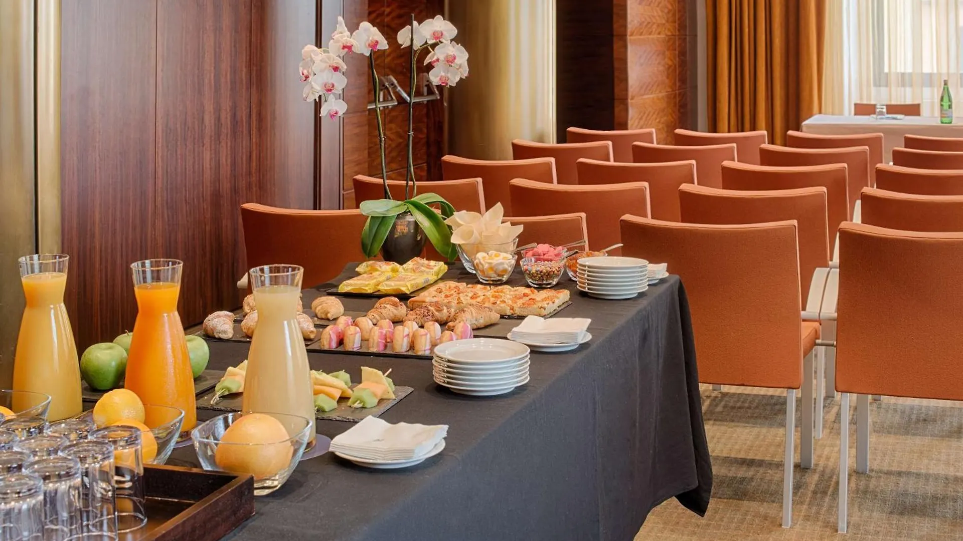 Hotel Nh Sienne