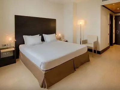 Nh Siena Hotel