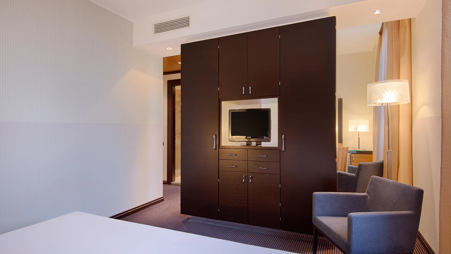 Nh Siena Hotel