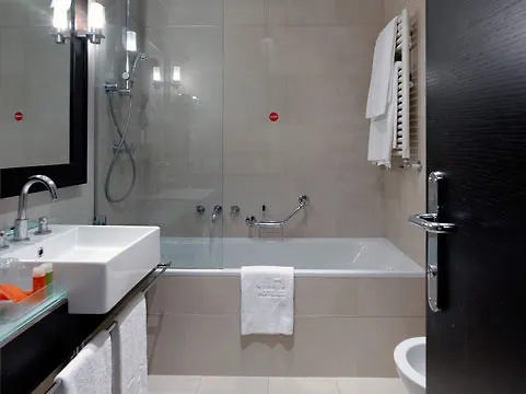 Hotel Nh Siena